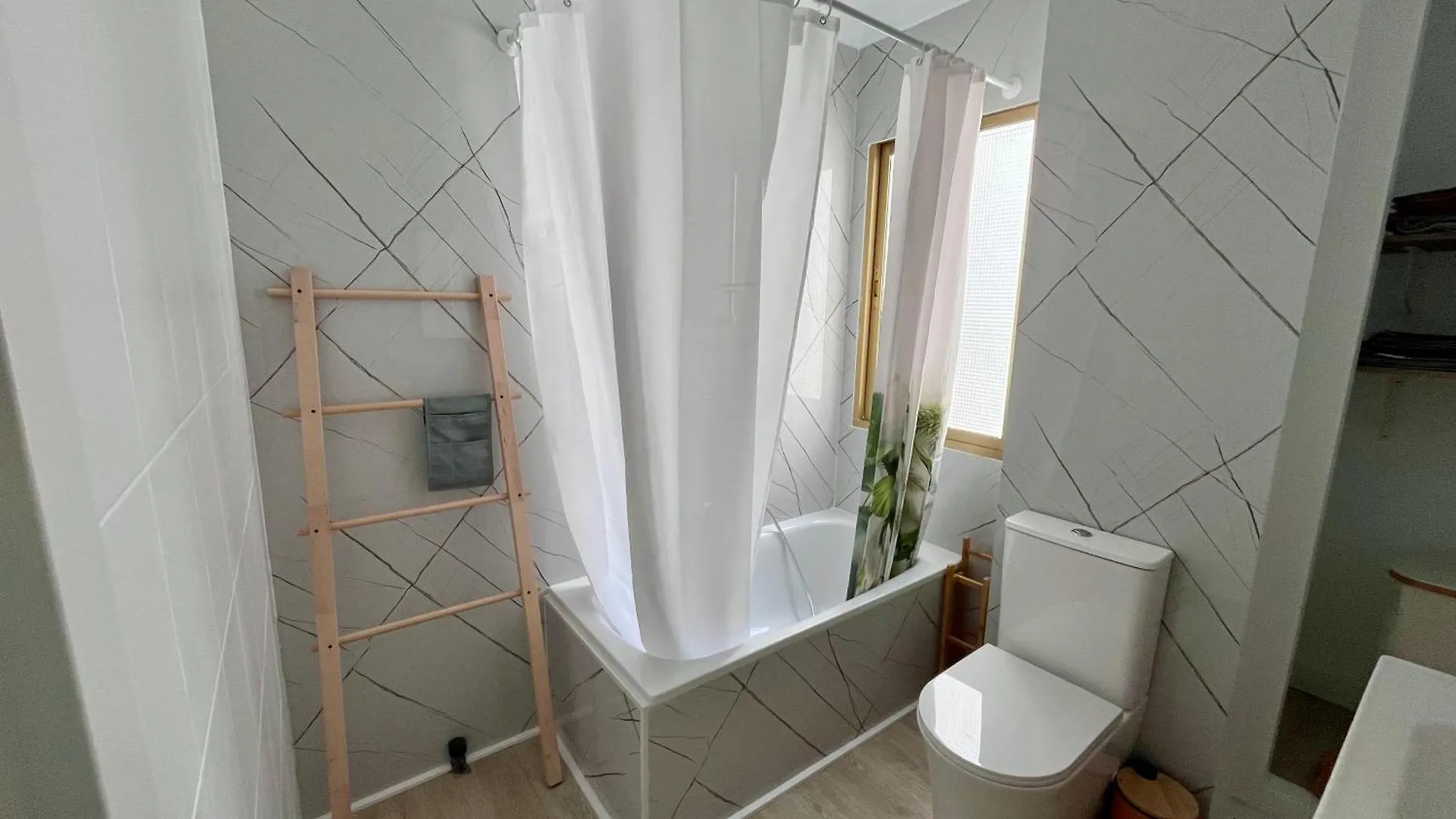 Apartamento Bitacora Torre Del Mar Spain